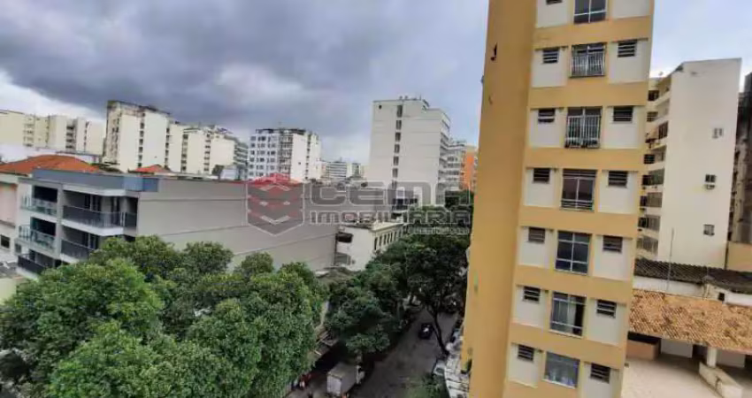 Apartamento com 1 quarto à venda na Rua do Resende, Centro, Rio de Janeiro