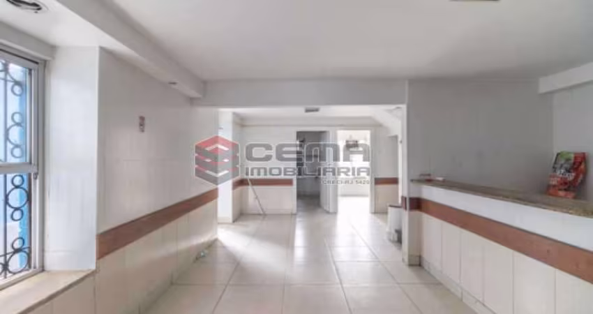 Casa com 30 quartos à venda na Rua das Laranjeiras, Laranjeiras, Rio de Janeiro