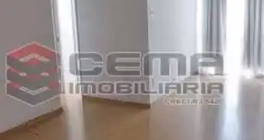 Apartamento com 1 quarto para alugar na Rua Almirante Tamandaré, Flamengo, Rio de Janeiro