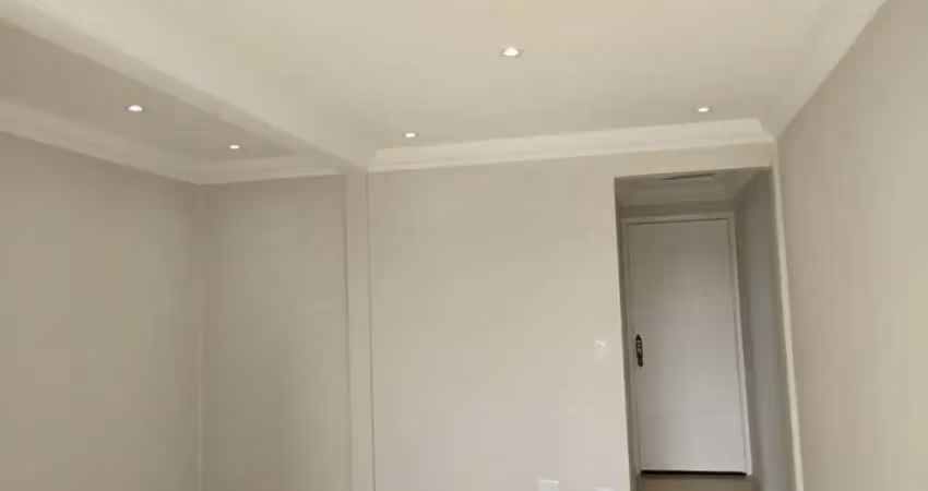 Apartamento com 3 dormitórios à venda, 70 m² por R$ 353.000,00 - Vila Luzita - Santo André/SP