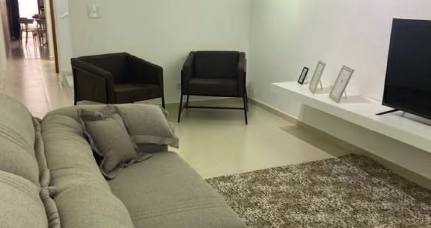 Sobrado com 3 dormitórios à venda, 138 m² por R$ 750.000,00 - Vila Pires - Santo André/SP