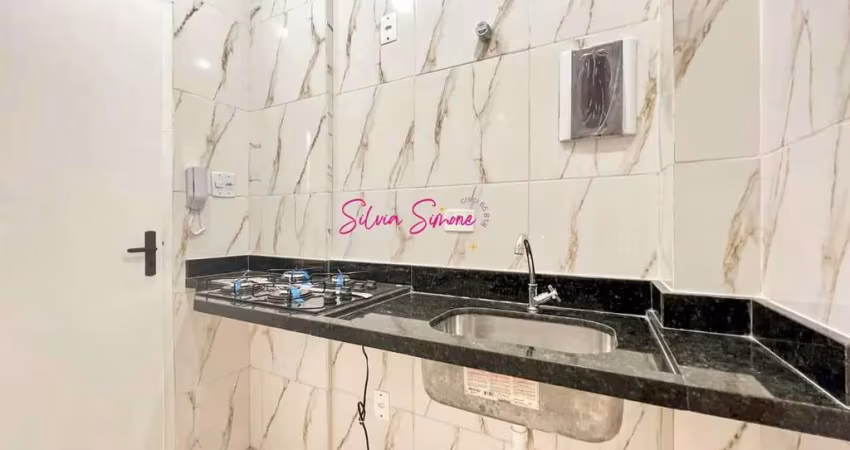 Sala Living para Venda em Santos, Aparecida, 1 dormitório, 1 banheiro, 1 vaga