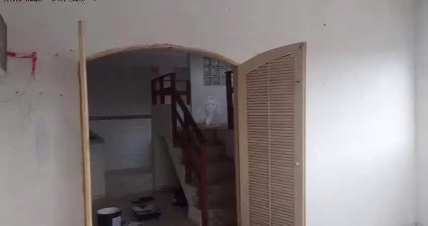 Casa sobreposta para venda em são vicente, conjunto residencial humaitá, 2 dormitórios, 1 banheiro, 1 vaga