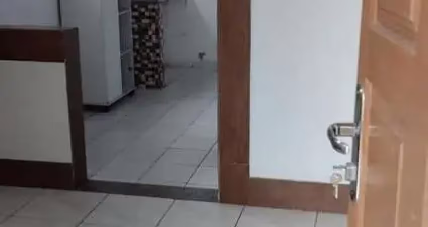 Casa sobreposta para venda em são vicente, jardim rio branco, 3 dormitórios, 1 suíte, 2 banheiros