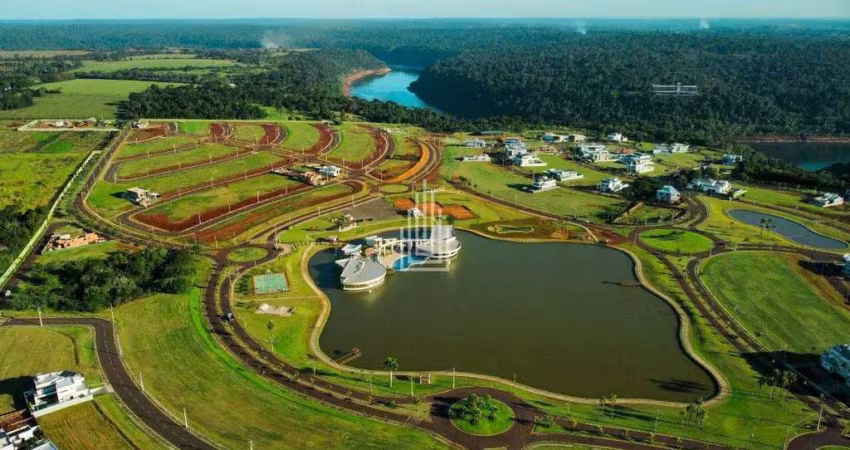 Terreno à venda em Foz do Iguaçu no Condomínio Royal Boulevard Yacht Residence e Resort .