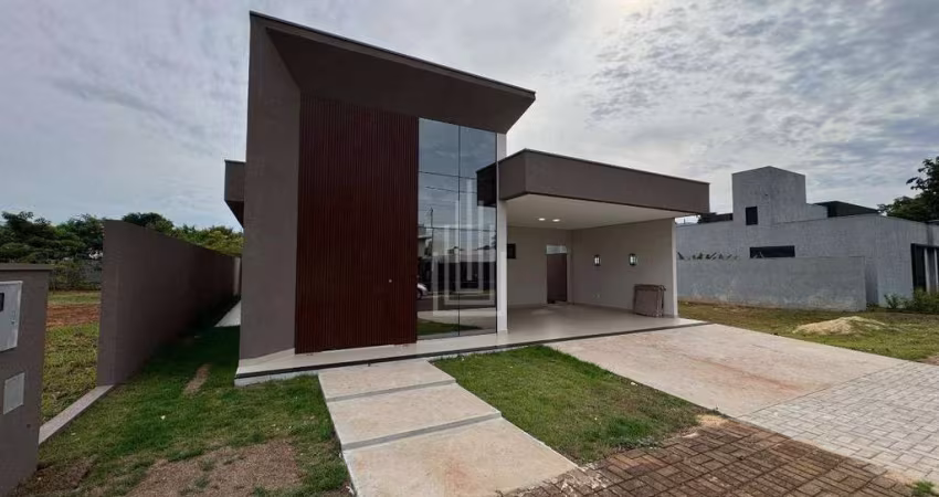 Casa térrea a venda no Condomínio Iguaçu em Foz do Iguaçu - PR.