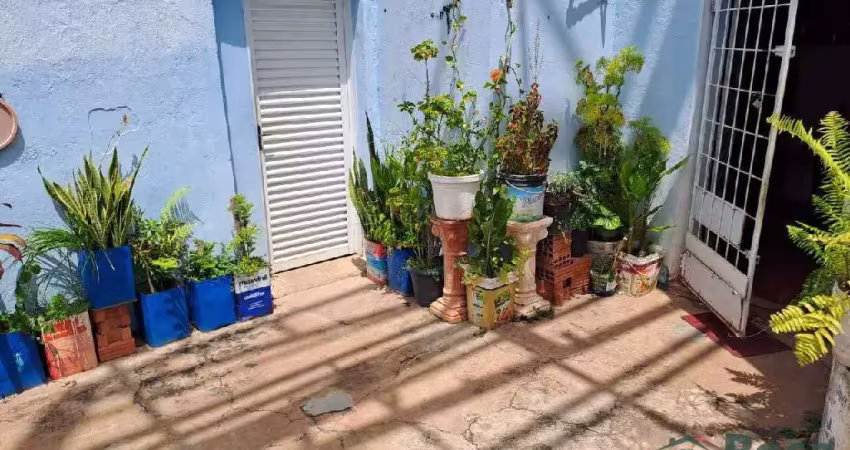 Casa com 3 quartos à venda na AMÉRICO SALGADO, 919, Araés, Cuiabá