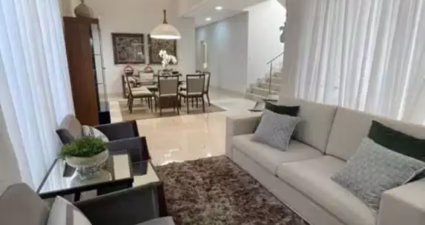 Casa com 4 quartos à venda na Avenida Érico Preza, 64, Jardim Itália, Cuiabá
