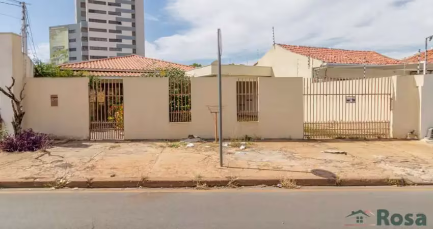 Casa com 3 quartos para alugar na SENADOR METELO, 3259, Jardim Cuiabá, Cuiabá