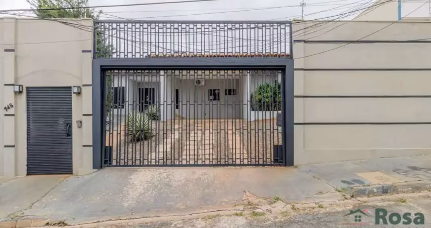 Casa térrea para locação com 3 quarto(s) sendo 1 suíte, com armários planejados e piscina, próximo do shopping estação, no santa rosa, cuiabá. - 7536