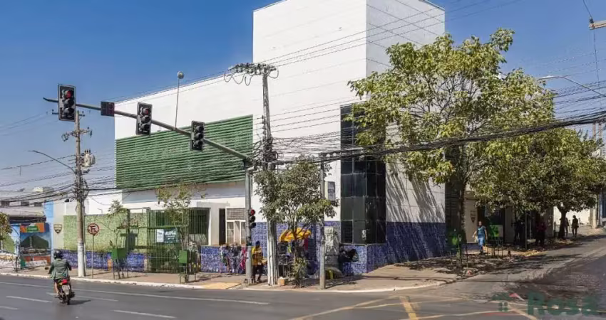 Barracão / Galpão / Depósito para alugar na Generoso Ponce, 322, Centro-Norte, Cuiabá