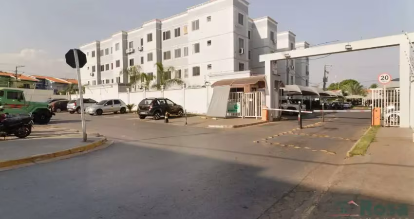 Apartamento à venda no térreo, todo reformado com 2 quartos, no condomínio chapada dos poentes, próximo ao centro de várzea grande. - ap8332