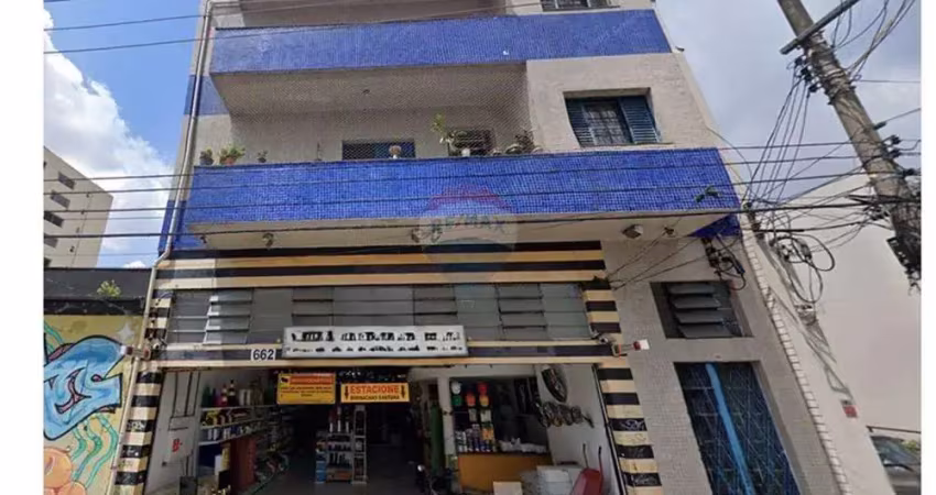 Vende -se prédio  rua conselheiro moreira de barros (zn), valor: 3.400.000,00 salão comerciais e 9 aptos.