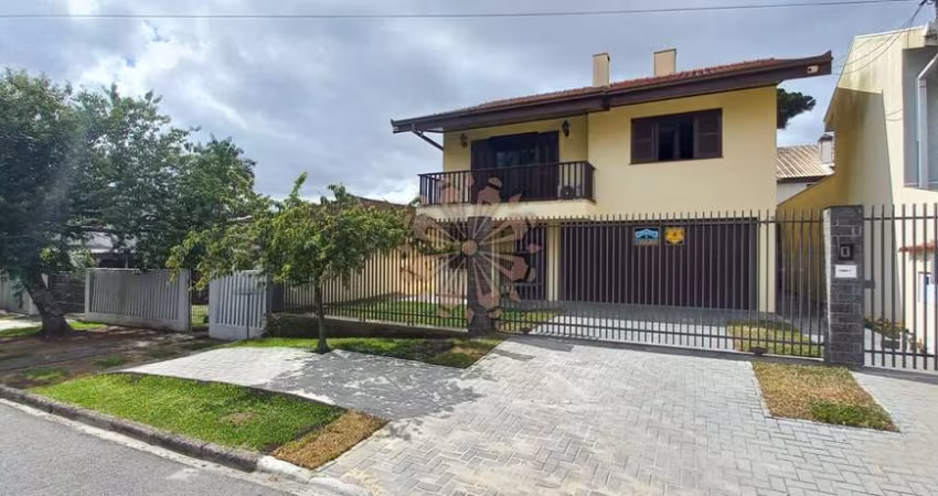 Casa com 3 quartos à venda na Rua Romano Bertagnoli, 155, Mercês, Curitiba