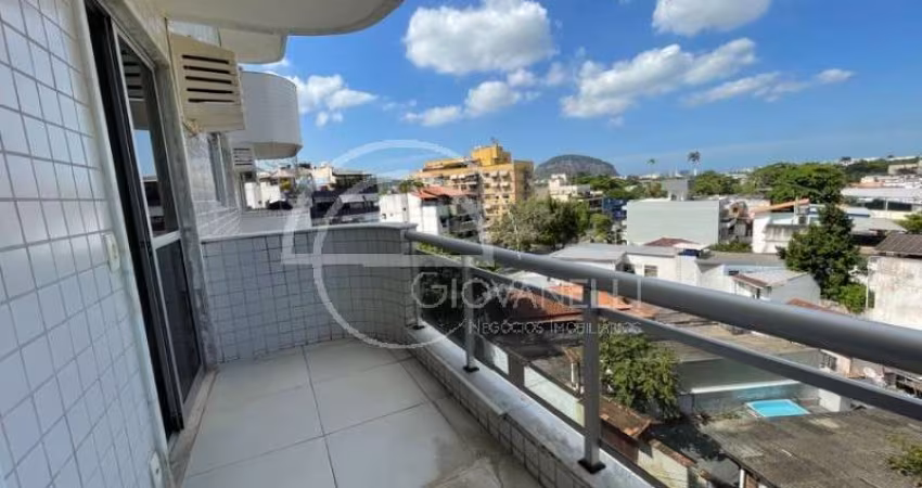 Apartamento de 2 quartos com 1 suíte - 73 m² - Anil