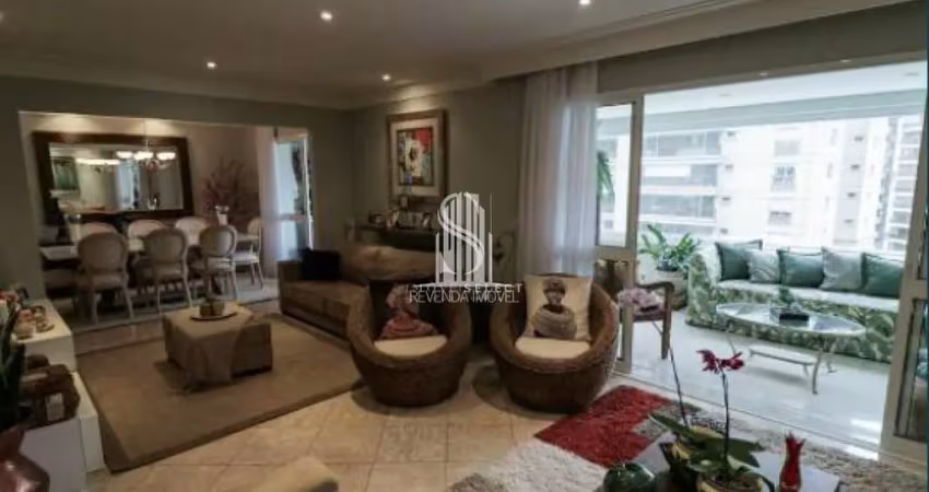 Edifício porti royale, ap de 248m² com 4 dorm (4 suítes), 6 banheiros e 4 vagas, à venda em morumbi.