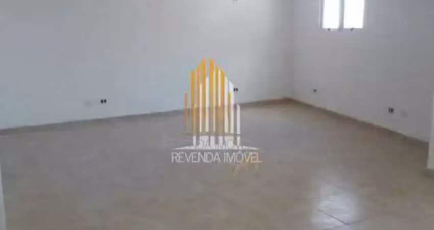 Sobrado comercial de 413m², possui 3 dorm, 7 salas, 5 banheiros, e 4 vagas, á venda na região saúde.