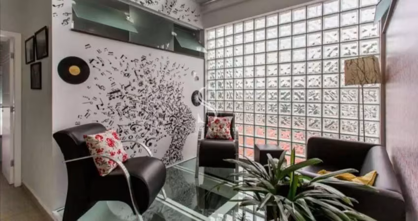 Sobrado de 220m² com 2 suítes, 2 vagas no ipiranga. sobrado de 220m² com 2 suítes, 2 vagas no ipiran