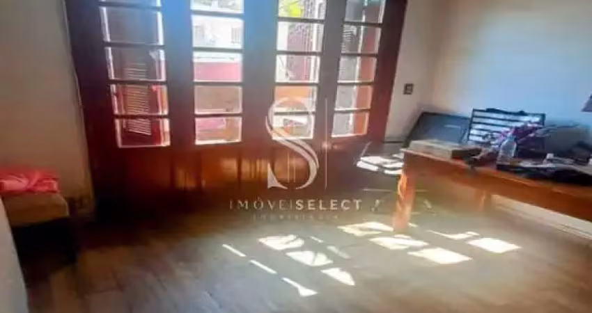 Morumbi, casa de 455m², 4 dormitórios sendo 2 suítes, 4 salas, e 4 vagas à venda.