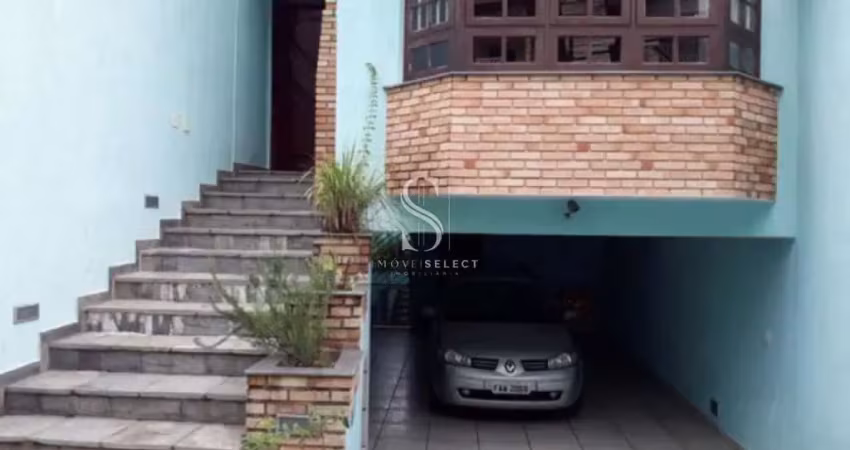 Vila suzana, casa de 220m² , sendo 3 dormitórios, 4 banheiros e 2 vagas de garagem.