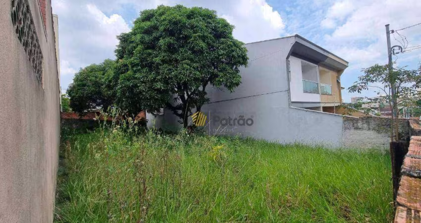 Lote/Terreno em Jardim Copacabana