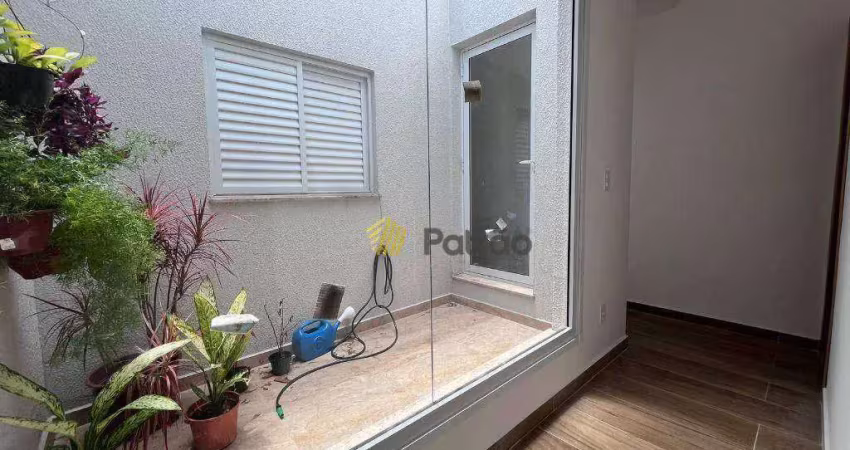 Sobrado em Parque Novo Oratório
