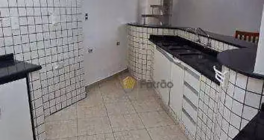 Sobrado em Jardim Maria Adelaide