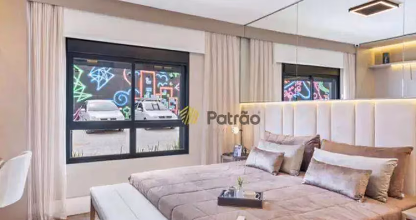 Apartamento em Vila Firmiano Pinto