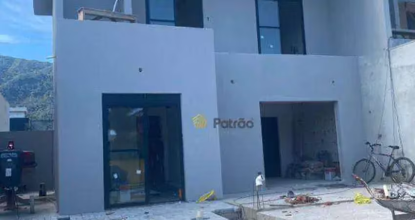 Casa com 3 quartos à venda na Avenida Doutor Manoel Hipólito do Rego, 252, Boracéia, São Sebastião