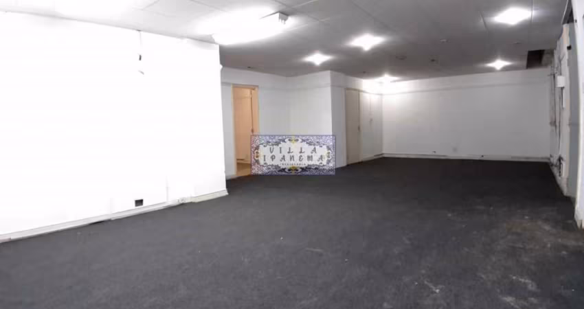 Sala comercial com 4 salas para alugar na Rua Buenos Aires, Centro, Rio de Janeiro