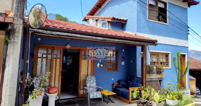 Casa em condomínio fechado com 3 quartos à venda na Rua Júlio Gameiro, Iucas, Teresópolis
