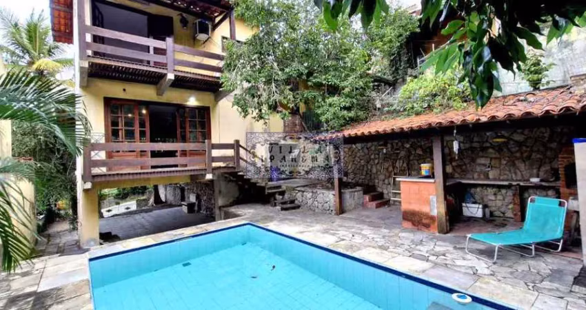 Casa em condomínio fechado com 4 quartos à venda na Estrada Caetano Monteiro, Badu, Niterói