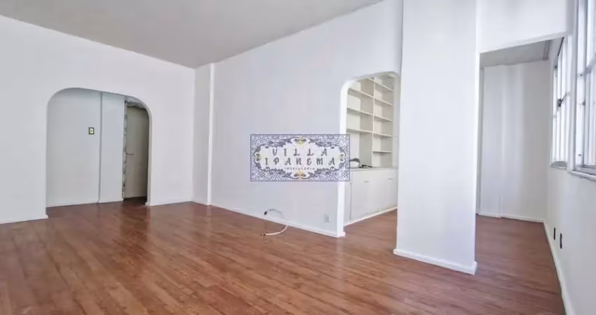 Apartamento com 3 quartos para alugar na Rua General Ribeiro da Costa, Leme, Rio de Janeiro