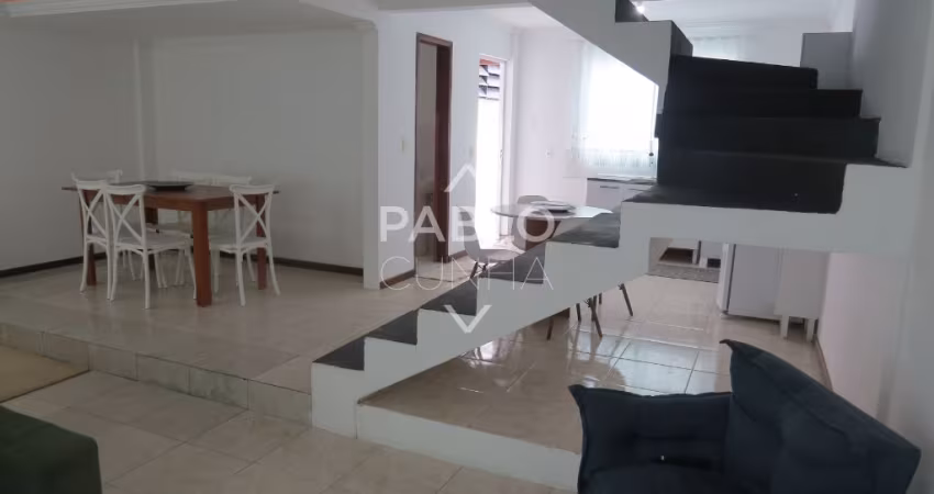 OFERTA - SOBRADO AMPLO COM QUINTAL - 3 DORMITÓRIOS  - SÃO FRANCISCO DE ASSIS - CAMBORIÚ