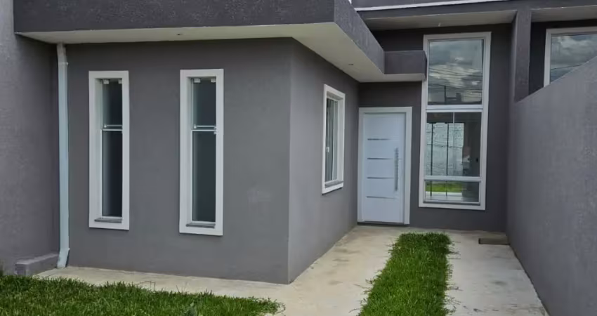 Excelente Casa de 3 Quartos no Campo Alto/Colombo