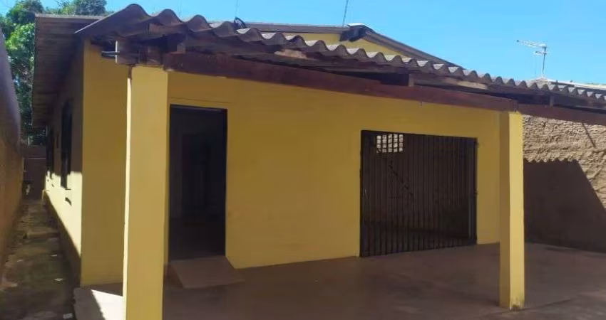 Vendo Casa Bairro: Nova Esperança III ( Próx ao posto São Mateus),