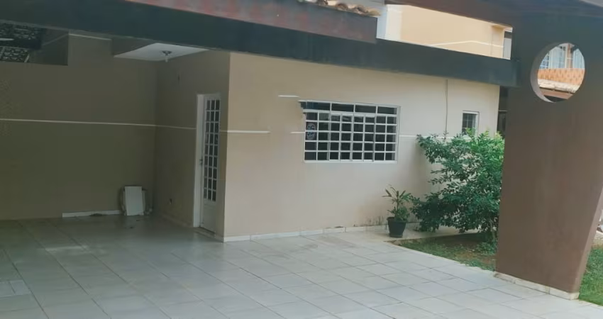 Casa para Locação no Condomínio Solar do Moinho Ideal para quem busca conforto, segurança