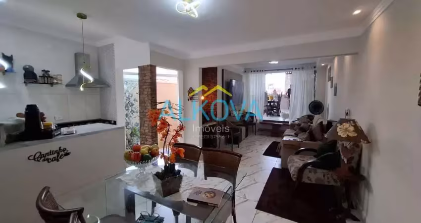 Sobrado com 2 dormitórios à venda, 145 m² por R$ 690.000,00 - Bosque dos Eucaliptos - São José dos
