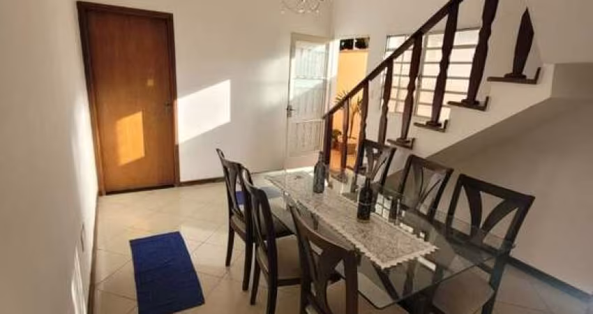 Sobrado à venda, 182 m² por R$ 650.000,00 - Residencial União - São José dos Campos/SP