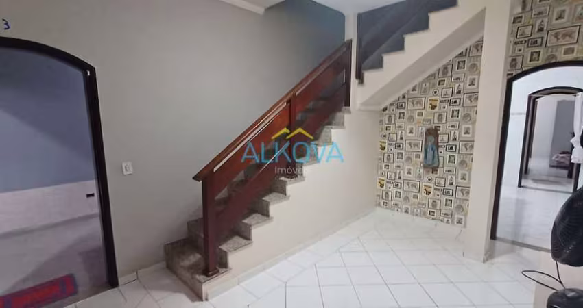 Sobrado com 3 dormitórios à venda, 100 m² por R$ 780.000 - Jardim Oriente - São José dos Campos/SP