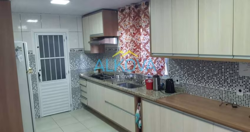 Sobrado à venda, 110 m² por R$ 370.000,00 - Conjunto Residencial Dom Pedro I - São José dos Campos/