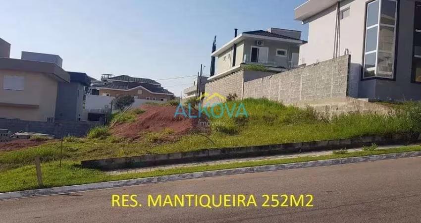 Terreno à venda, 252 m² por R$ 290.000 - Condomínio Residencial Mantiqueira - São José dos Campos/S
