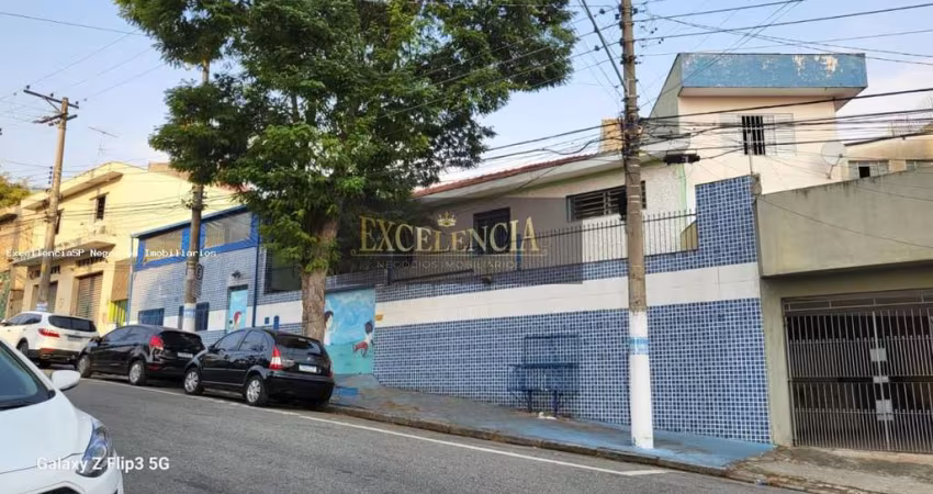 Casa Comercial para Locação em São Paulo, Jardim das Laranjeiras, 4 dormitórios, 1 suíte, 4 vagas