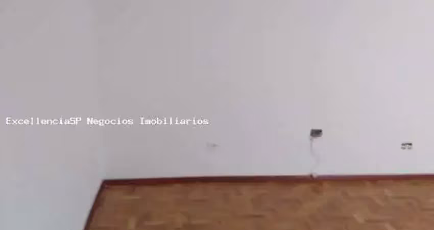 Apartamento à venda na Rua Altinópolis, 157, Água Fria, São Paulo
