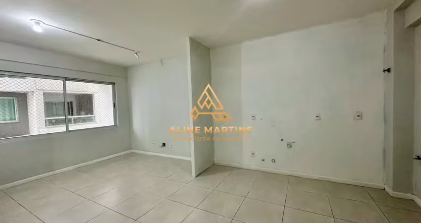 Apartamento com 2 quartos à venda na Rua Antônio Basil Schroeder, Barreiros, São José
