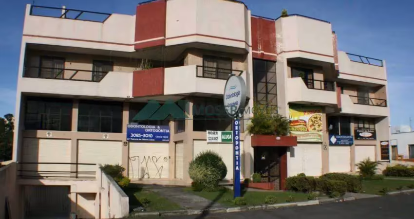 Loja para alugar, 120.50 m2 por r$ 3900.00 - uberaba - curitiba/pr