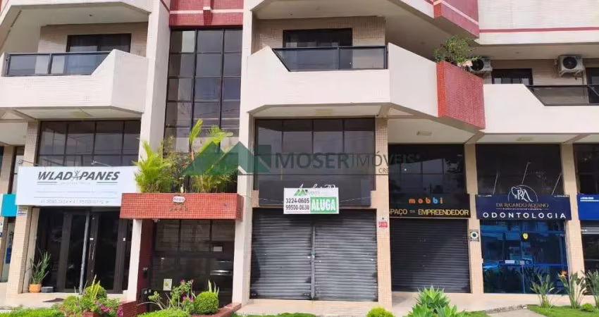 Loja para alugar, 106.50 m2 por r$ 3350.00 - uberaba - curitiba/pr