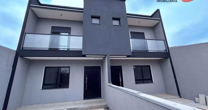 Casa Sobrado à venda  03 dormitórios com suite no bairro Parque da Matriz - Cachoeirinha/RS