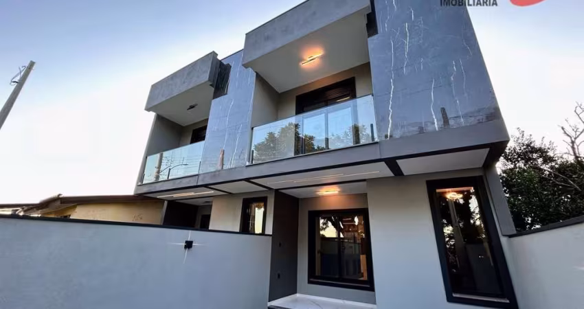 Sobrado Casa com Lareira e Churrasquira à venda no bairro Castelo Branco - Gravataí/RS