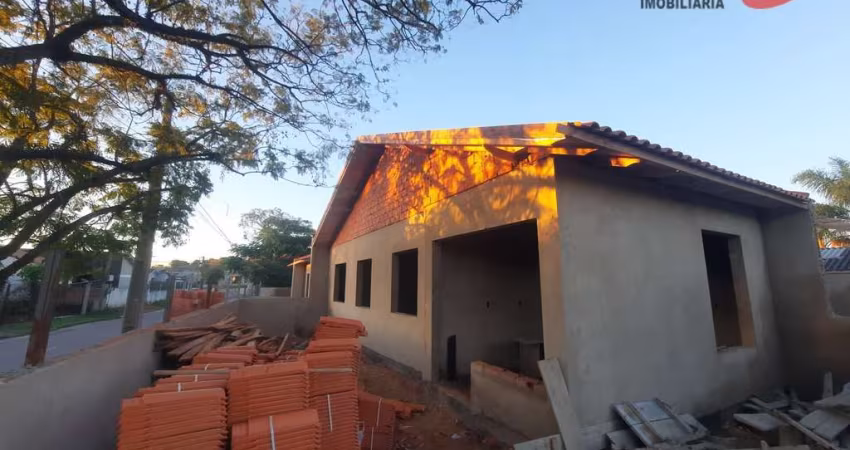 Casa 3 dormitórios de esquina em  Cachoeirinha/RS
